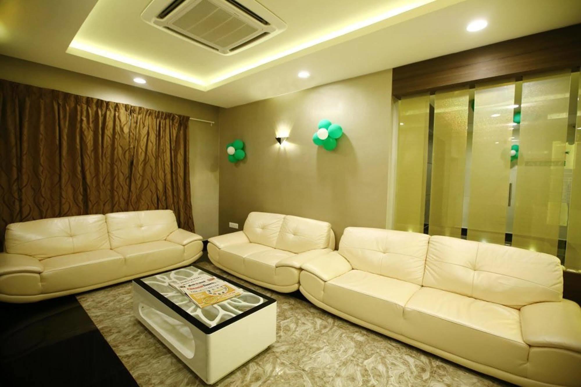 Fabhotel Alreef Residency Ченай Екстериор снимка