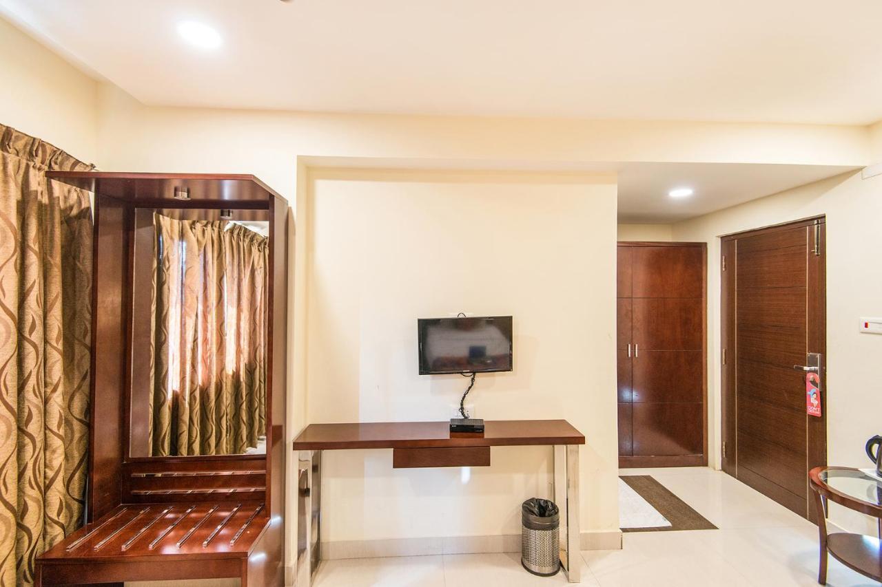 Fabhotel Alreef Residency Ченай Екстериор снимка