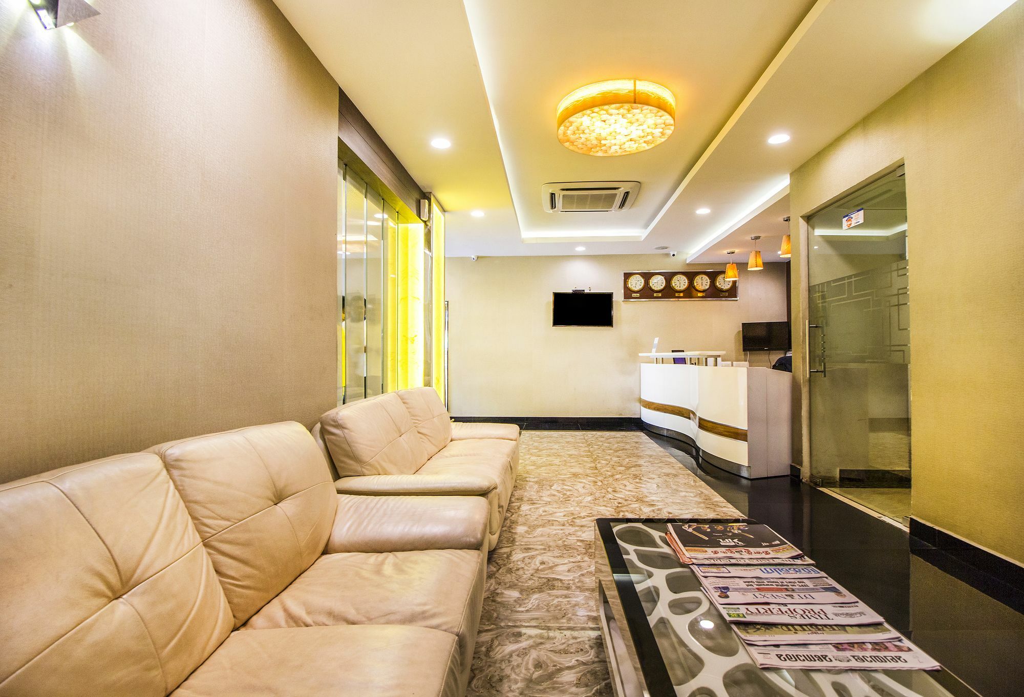 Fabhotel Alreef Residency Ченай Екстериор снимка