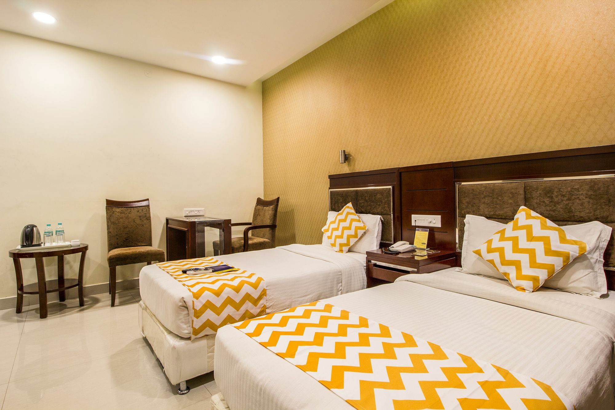 Fabhotel Alreef Residency Ченай Екстериор снимка