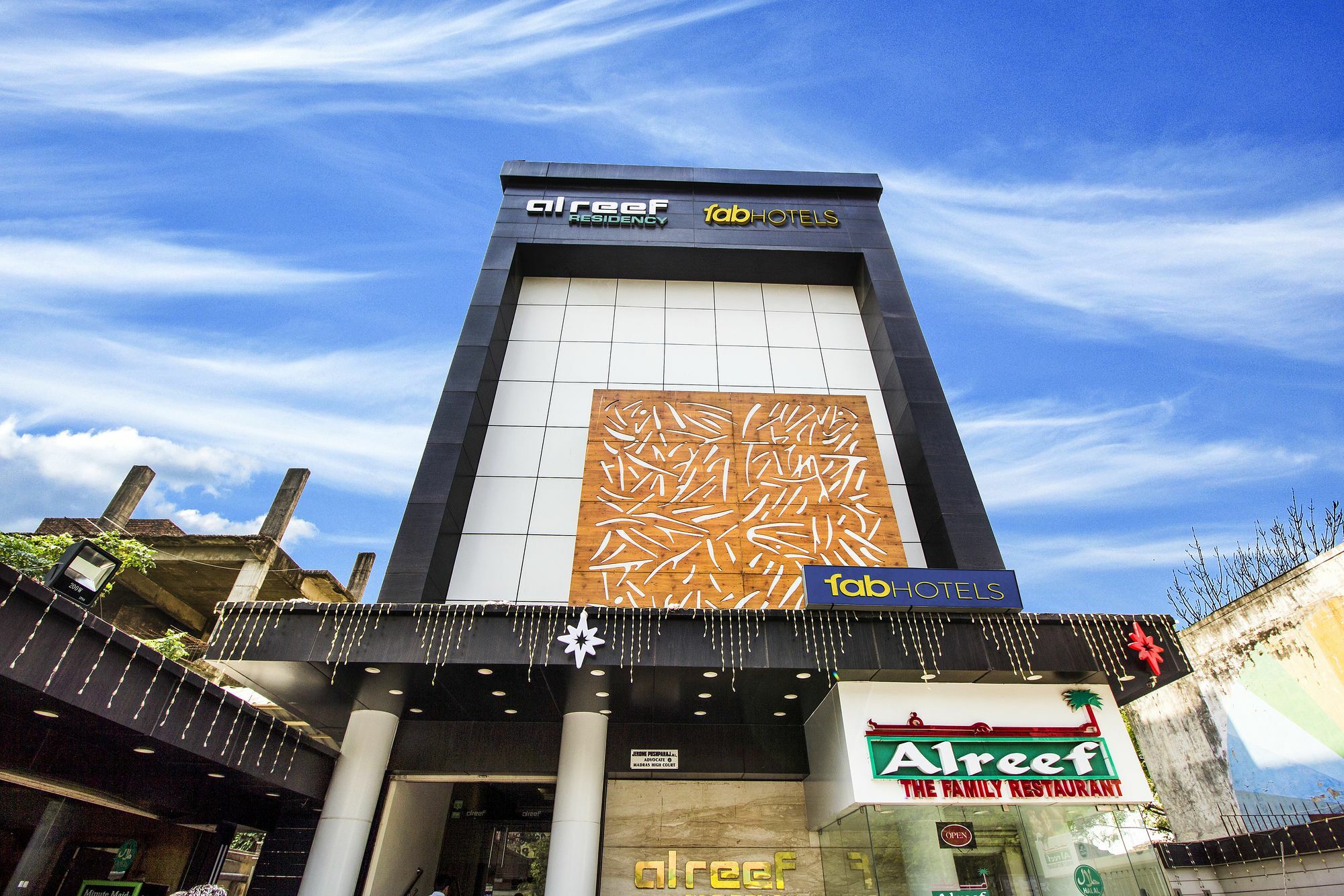 Fabhotel Alreef Residency Ченай Екстериор снимка